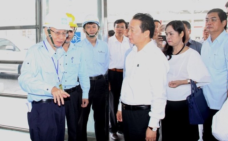 Bộ trưởng TNMT kiểm tra khắc phục hậu quả môi trường tại Formosa (Ảnh minh họa, theo báo Dân Sinh)
